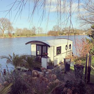 Bungalow.Net Houseboat - Nederland - Lathum