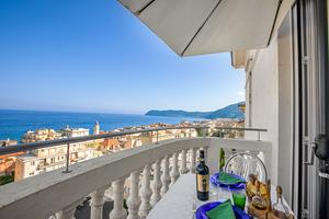 Bungalow.Net La Vie Enchanting Sea View - Italië - Alassio