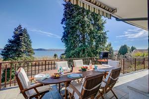 Bungalow.Net Blooming Villa Cos Lake View - Italië - Belgirate