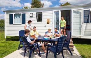 Heerlijkehuisjes.nl Mooi 6 persoons chalet op een camping in de Belgische Ardennen - Belgie - Europa - Bertrix