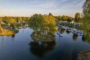 Bungalow.Net Tiny River House - Nederland - Maurik