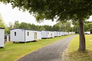 Heerlijkehuisjes.nl Eenvoudig 6 persoons chalet op een camping in de Ardennen - Belgie - Europa - Dochamps