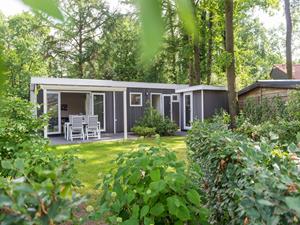 Heerlijkehuisjes.nl Stijlvolle 4 persoons vakantiewoning met veranda op een vakantiepark in de Veluwe. - Nederland - Europa - Wekerom