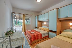 Bungalow.Net Apartment Basic 3 - Kroatië - Vir