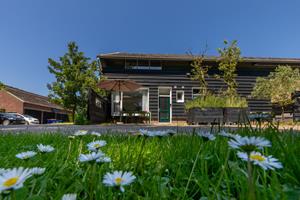 Bungalow.Net Apartment - Kon. Emmaweg 6 | Vrouwenpolder - Nederland - Vrouwenpolder