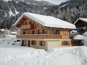 Chalet.nl Chalet-appartement La Cabane du Haut - 11 personen - Frankrijk - Les Portes du Soleil - Châtel