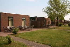 Heerlijkehuisjes.nl 12 persoons bungalow op Recreatiepark de Scherpenhof - Nederland - Europa - Terwolde