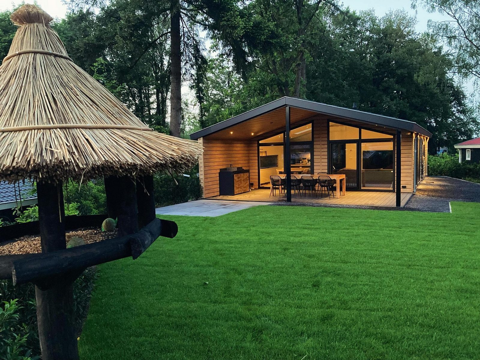 EenVakantieHuisje.nl Family Lodge Deluxe - 4 personen - Rhenen