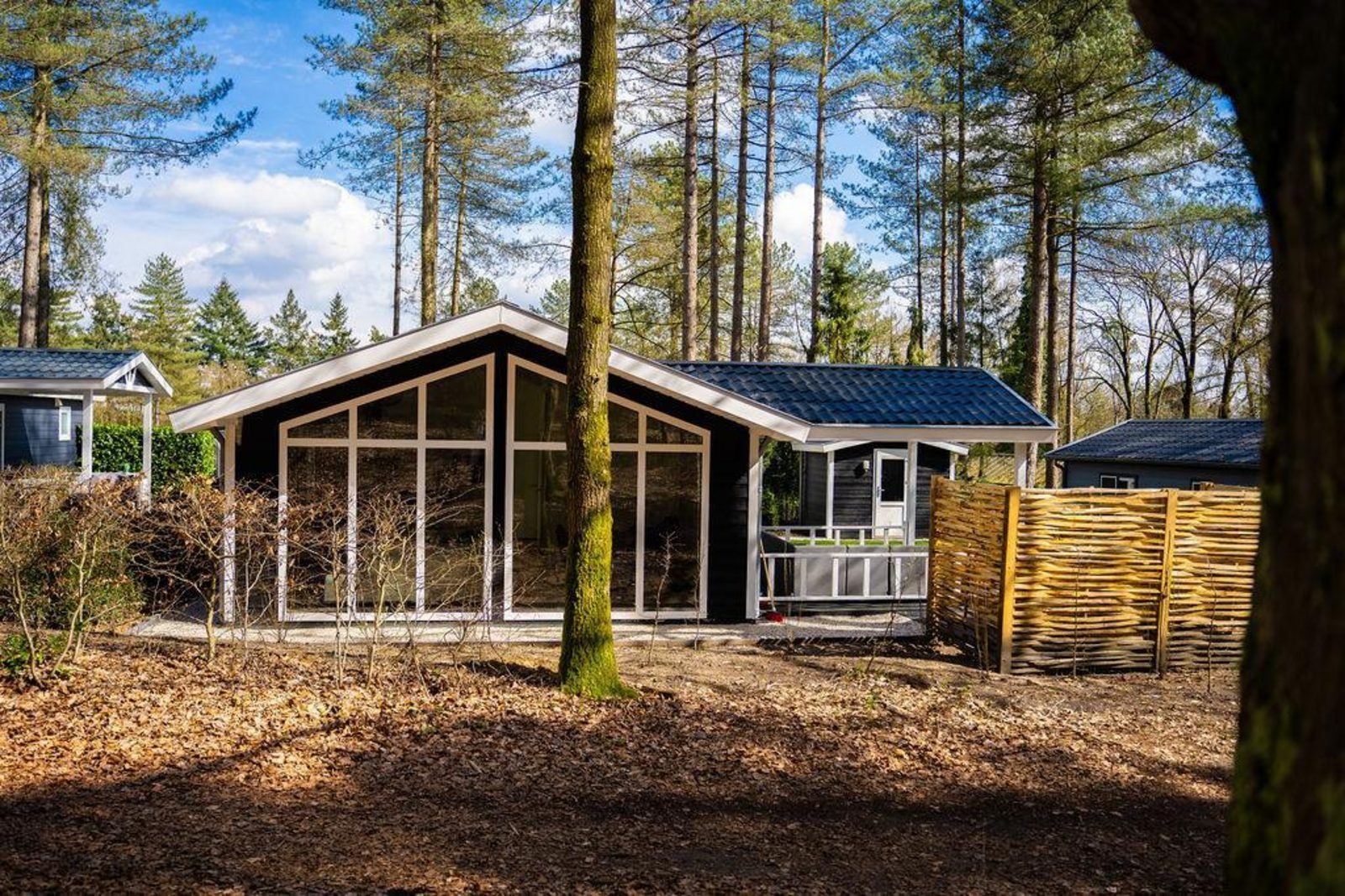 EenVakantieHuisje.nl Heuvelrug Cottage met hottub - 6 personen - Rhenen