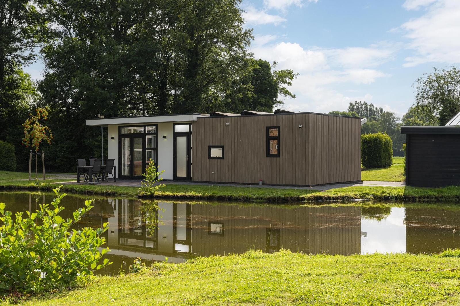 BoekUwBuitenhuis.nl De Waterlelie - 4 persoons - Nederland - Gelderland - Lochem