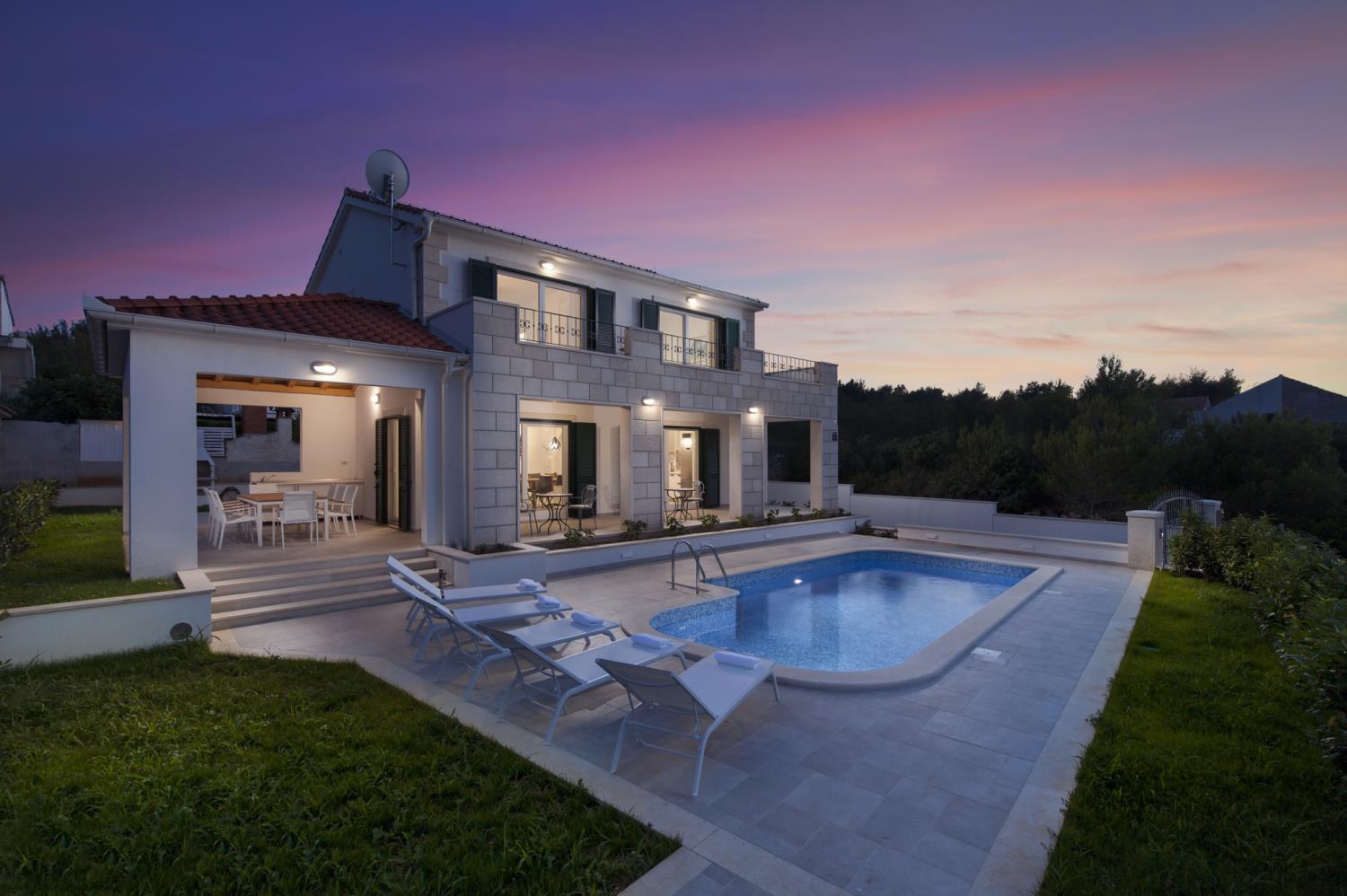Bungalow.Net Villa Makarac - Kroatië - Milna - island Brac