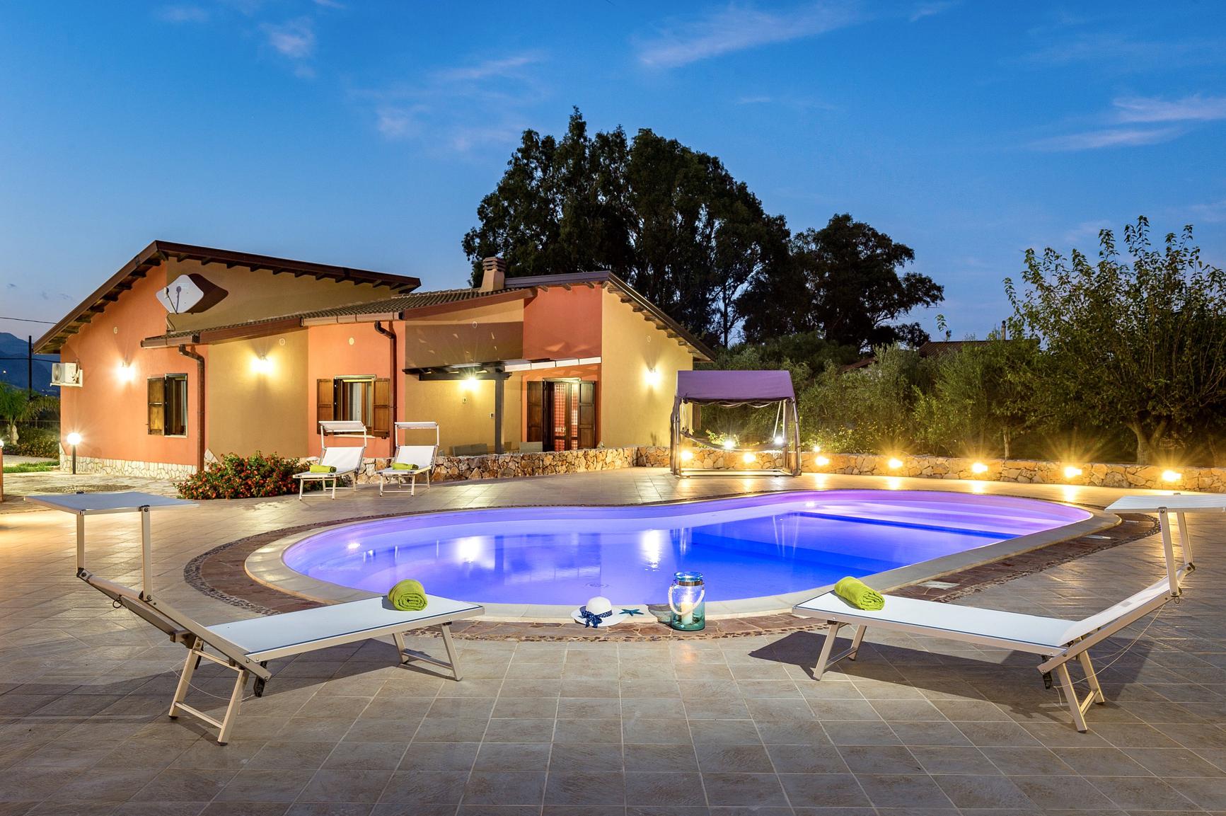 Bungalow.Net Villa Giuliana - Italië - Castellammare del Golfo