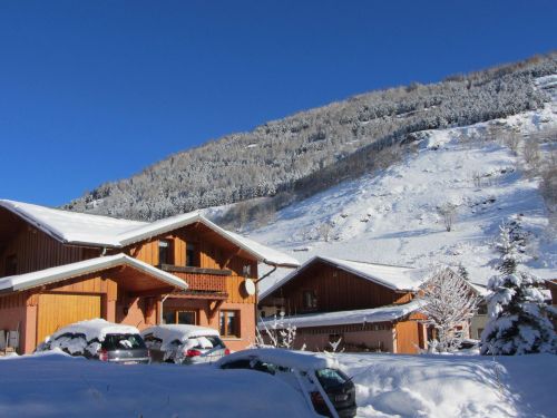 Chalet.nl Chalet Lacuzon Snow Paradise - 12 personen - Frankrijk - Les Trois Vallées - Le Bettaix