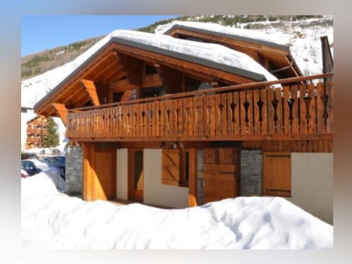 Chalet.nl Chalet Loriquet Jaune - 16-20 personen - Frankrijk - Les Trois Vallées - Le Bettaix