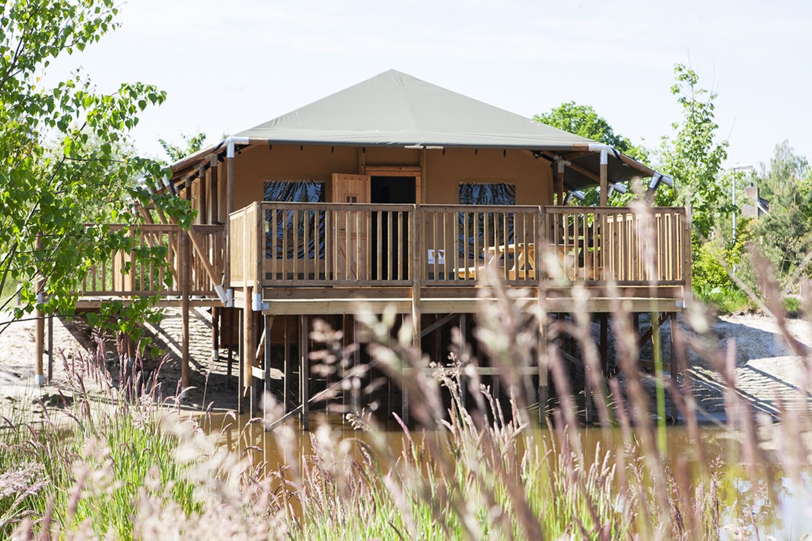 EenVakantieHuisje.nl Safaricottage XL aan de voet van de Holterberg - 8 personen - Nieuw Heeten