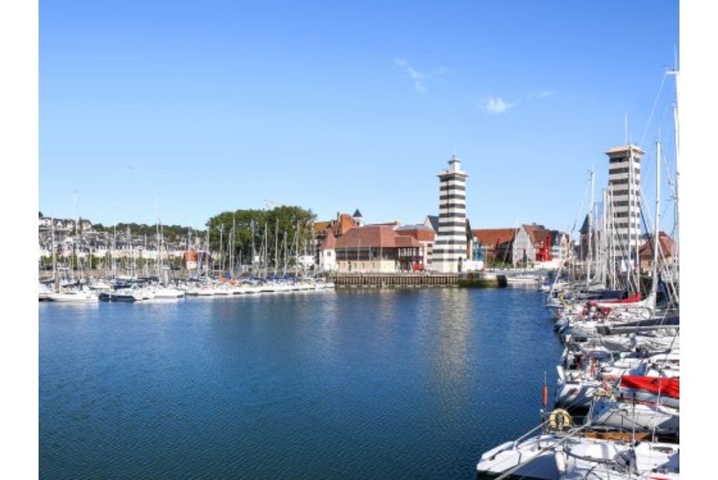 Bungalow.Net Appartement Standard Presqu'Ile 3p - Frankrijk - Deauville