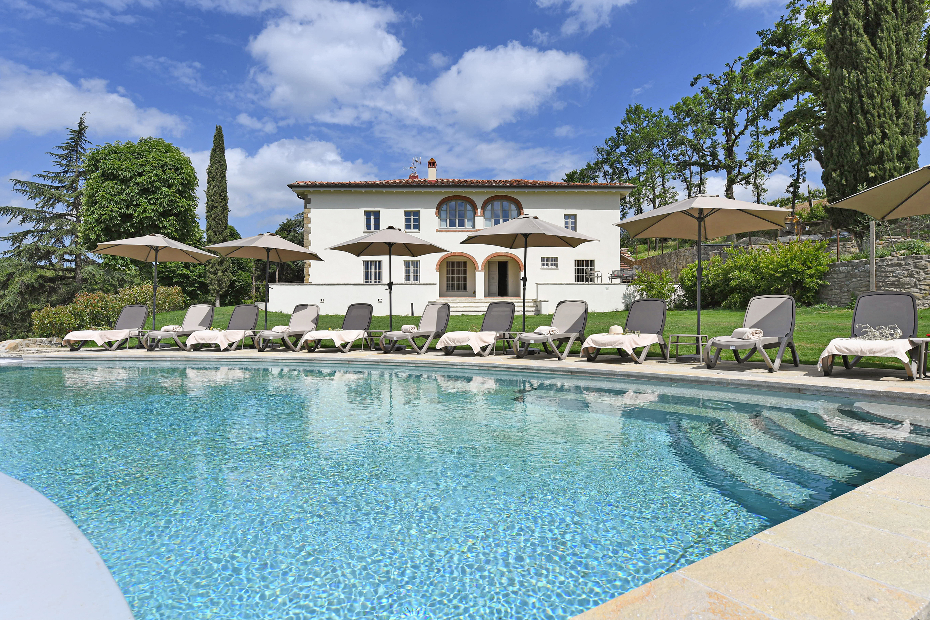 Bungalow.Net Amazing Villa La Poggiola 10 Pool Gym - Italië - Arezzo