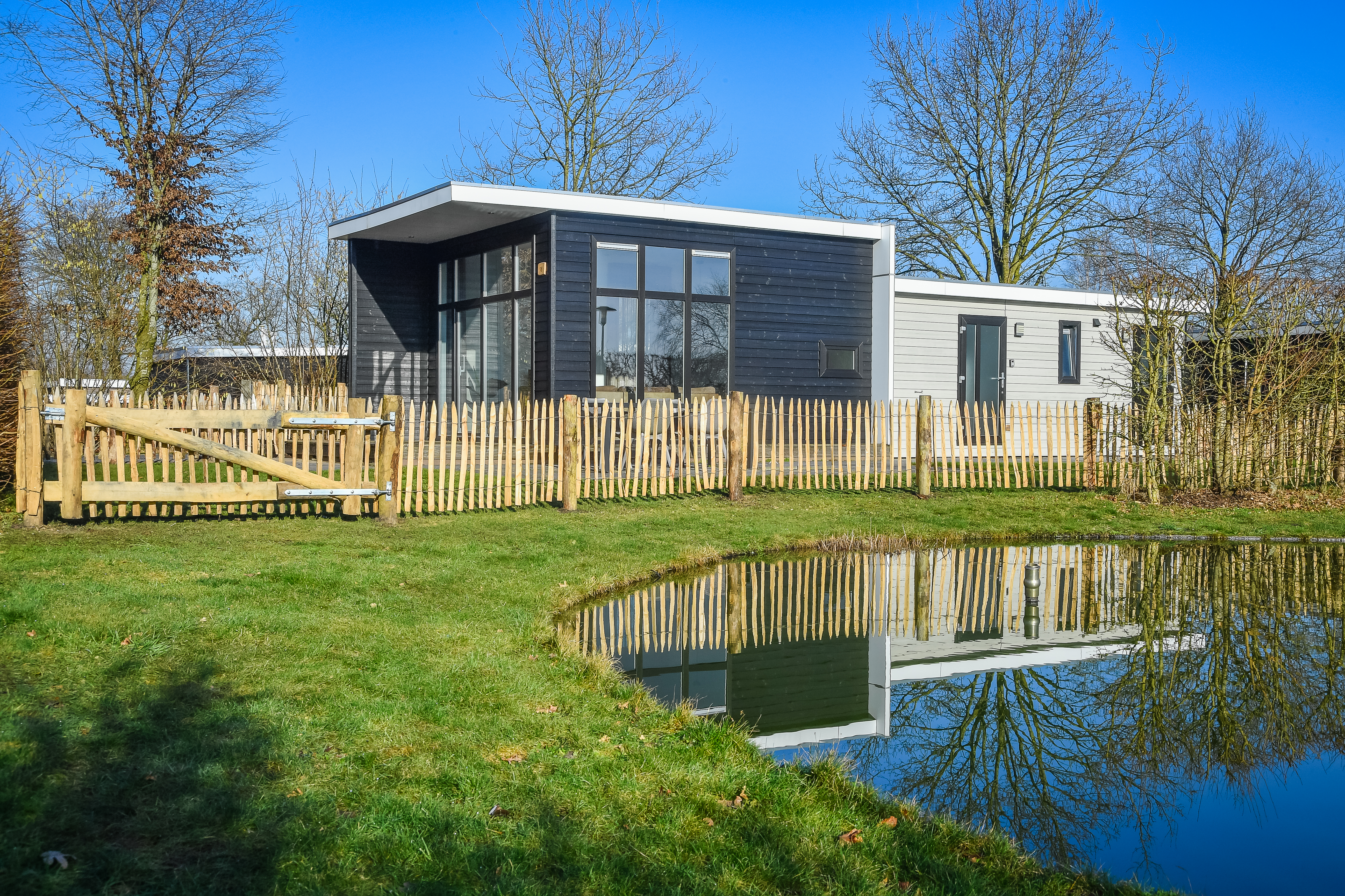 Bungalow.Net Forest lodge with enclosed garden I 4 people (copy) - Nederland - Rijssen