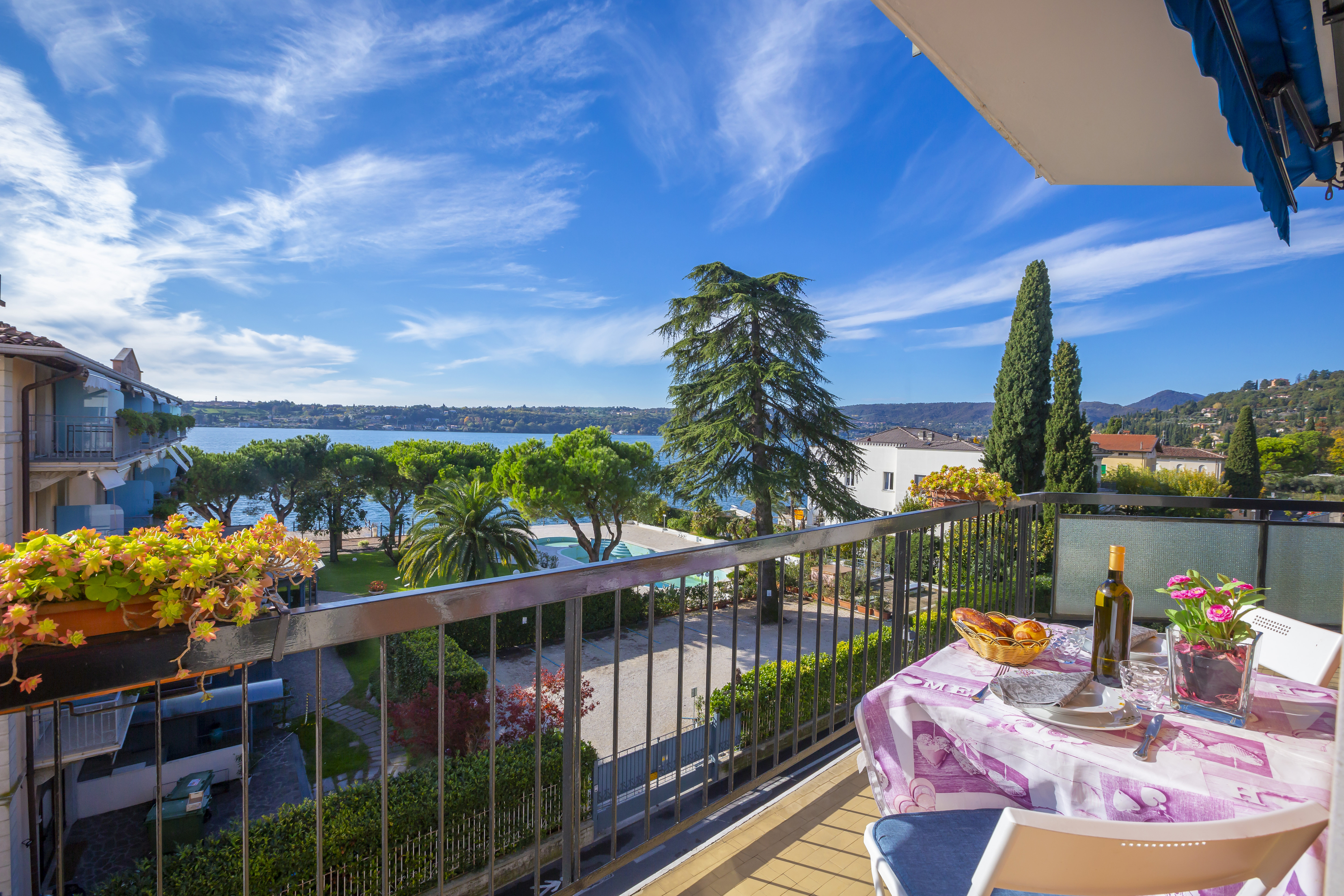 Bungalow.Net Rossella on the lake with fantastic view - Italië - Salo