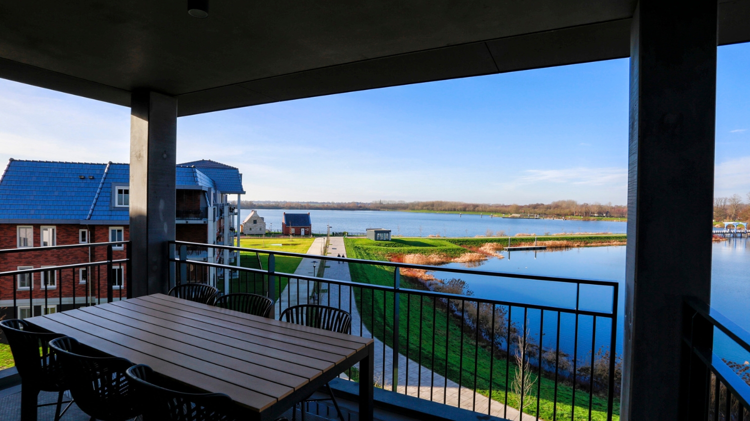 Bungalow.Net Lake View Penthouse 4p - Nederland - Thorn
