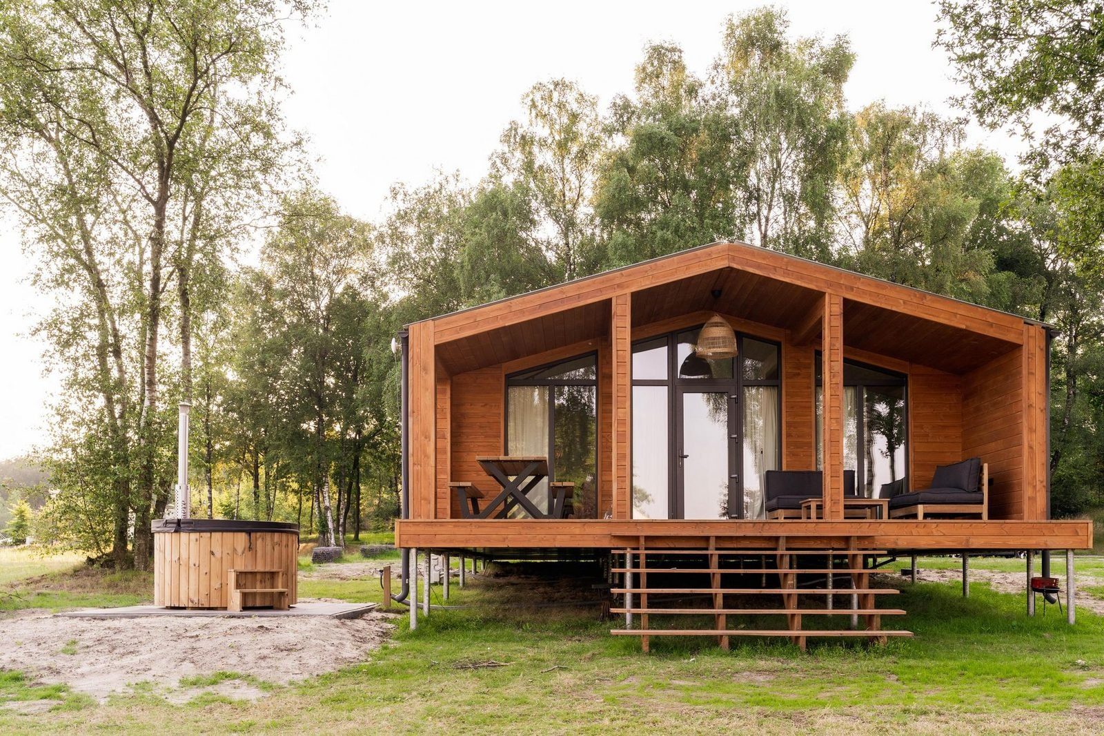 EenVakantieHuisje.nl Chalet aan water met privé hottub - 5 personen (DE) - Wilsum Deutschland
