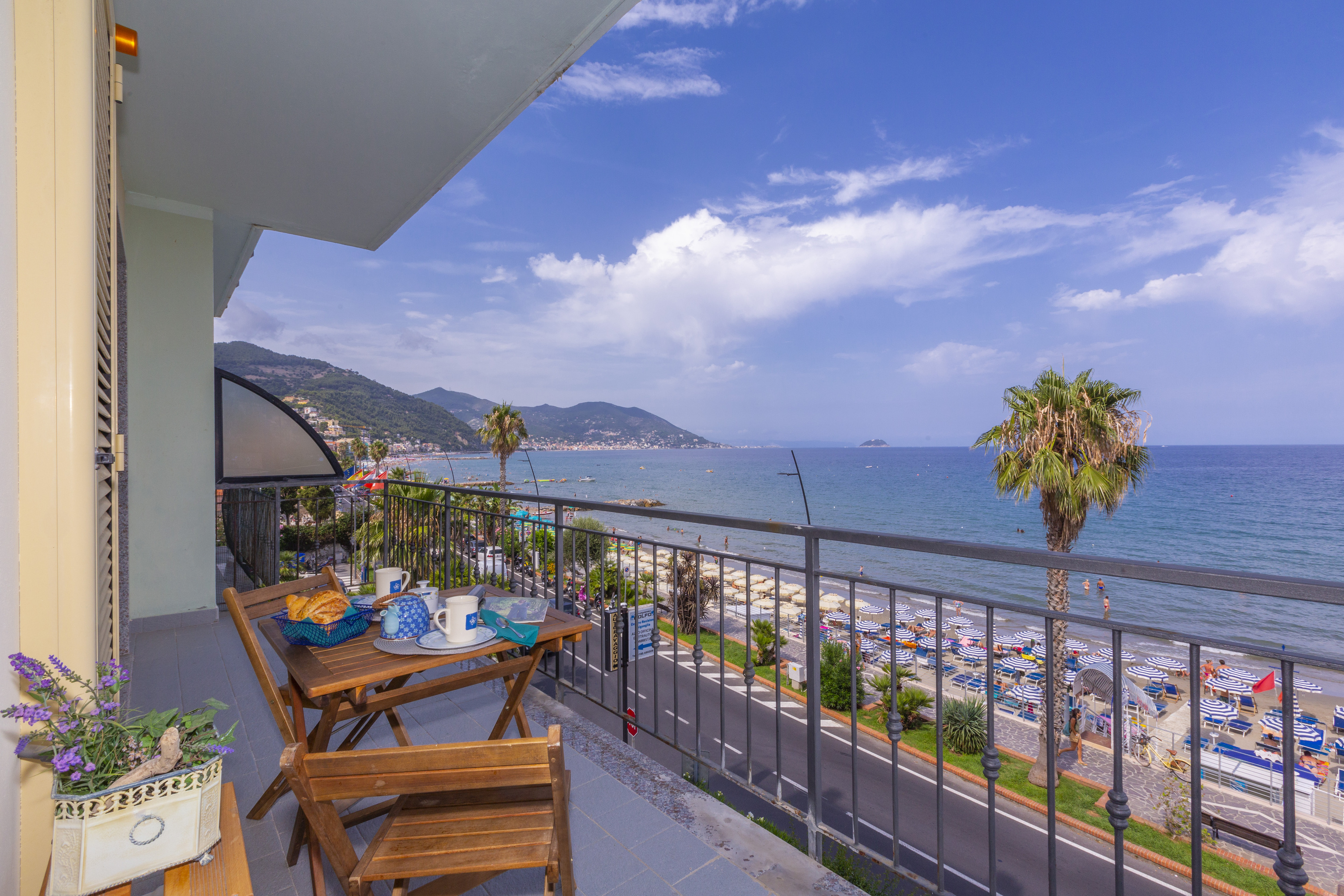 Bungalow.Net Laigueglia Beach - Italië - Laigueglia