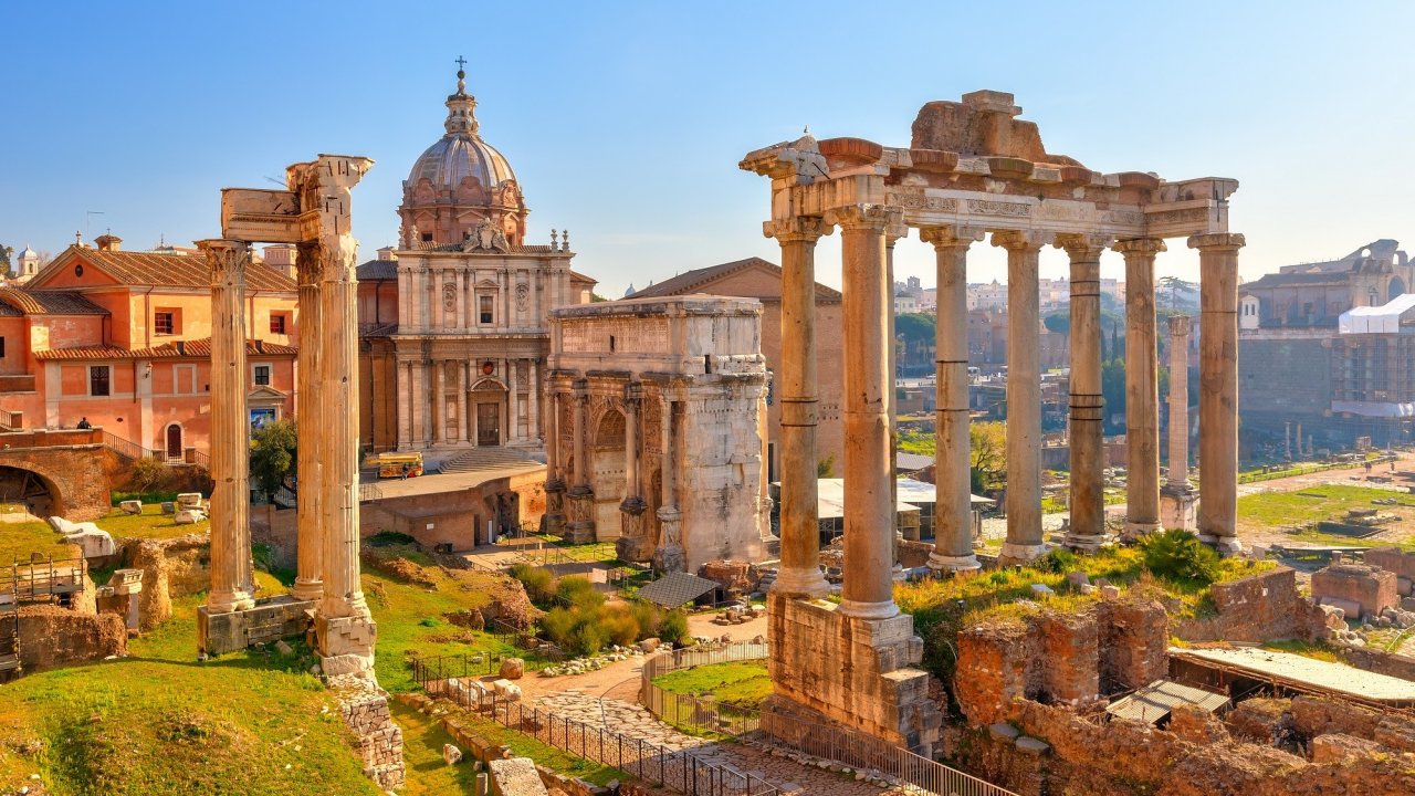 Traveldeal.nl Holland America Line Oosterdam - afvaart Civitavecchia (Rome) - Griekenland - Rome - Civitavecchia - Cruise Terminal