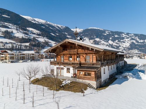 Chalet.nl Chalet-appartement Britzerhof - 18 personen - Oostenrijk - Zillertal - Ramsau im Zillertal (bij Mayrhofen)