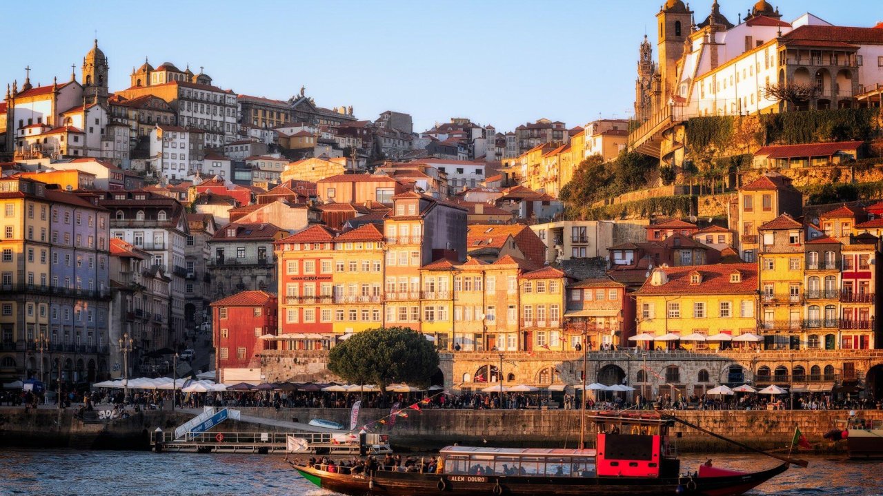 Traveldeal.nl TRYP Porto Centro Hotel - Portugal - Costa Verde - Porto