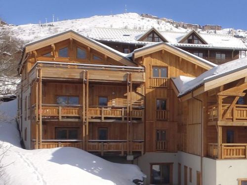 Chalet.nl Chalet-appartement de Sarenne met buiten-whirlpool - 12 personen - Frankrijk - Alpe d'Huez - Le Grand Domaine - Alpe d'Huez