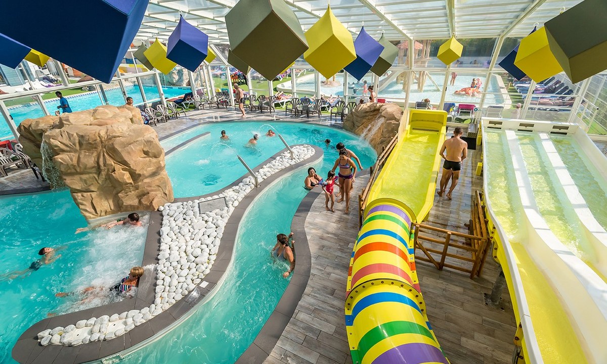 Vacanceselect Camping Les Pirons