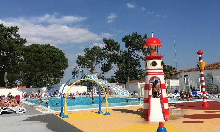 Vacanceselect Camping L Escale du Perthuis