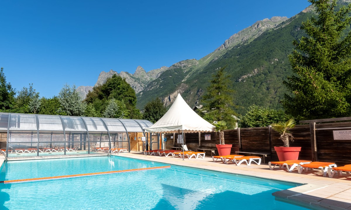 Vacanceselect Camping Château de Rochetaillée