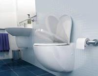 SANICOMPACT® Comfort ECO+ wandtoilet met fecaliënvermaler en toiletzitting, wit