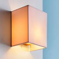 Lampenwelt Hoekige, stoffen wandlamp Annalisa in wit