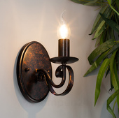 Lampenwelt Caleb - roestkleurige wandlamp in landelijke stijl