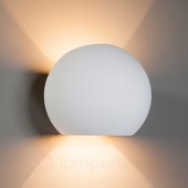 Lindby Kugelförmige Gips-Halogen-Wandlampe Elina