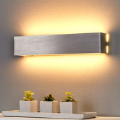 Lindby Ranik - Aluminium-Wandleuchte mit LED