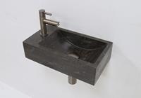 lambinidesigns Lambini Designs Recto links natuursteen fonteinset met oud ijzerkleurige kraan en toebehoren