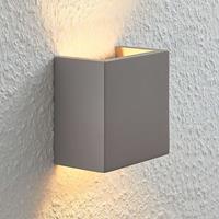 Lindby Beton-wandlamp Smira in grijs, 12,5 x 12,5 cm