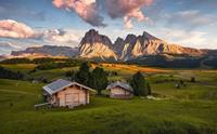 Komar Dolomitentraum Vlies Fotobehang 450x280cm 9-banen