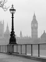 London Fog Vlies Fotobehang 192x260cm 4-banen