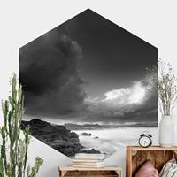 Klebefieber Hexagon Fototapete selbstklebend Sturm über der Küste