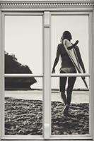 queence Wandfolie Vrouwelijke surfer