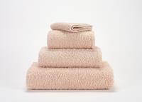 Abyss & Habidecor Super Pile Douchelaken 70x140 610 nude