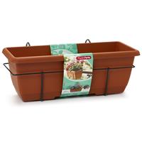 Forte Plastics 1x Balkon/schutting plantenbak/bloembak terracotta 50 cm met hanger - Balkonpothanger voor plantenbakken/bloembakken - Tuin/balkon decoraties