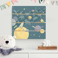 Bilderwelten Holzbild Plankenoptik Kidnerzimmer - Quadrat Planeten mit Sternzeichen und Raketen
