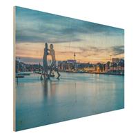 Bilderwelten Holzbild Berlin Skyline mit Molecule Man