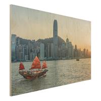 Bilderwelten Holzbild Dschunke im Victoria Harbour
