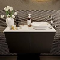 Mondiaz Fowy toiletmeubel 80x50x23cm urban mat 1 kraangat wasbak: rechts 2 deuren solid surface met blad MDF kleur wasbak: wit FOWY59015urbantalc